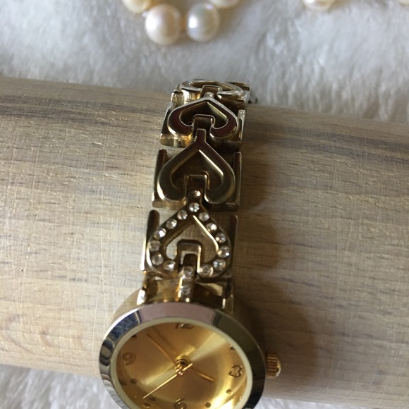 clock Allude🌷 - Picture 9 of 16